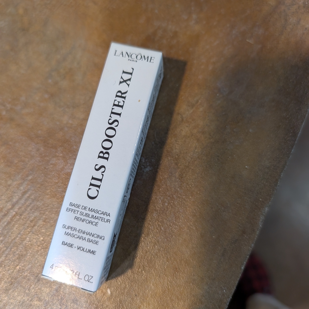 Lancome Cils Booster XL Mascara Base - White